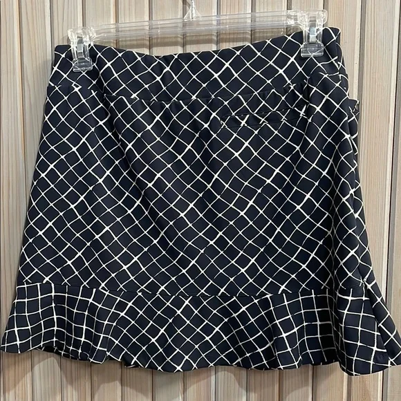 Tail White and Navy Skater/Golf Mini Skirt - Picture 5 of 5